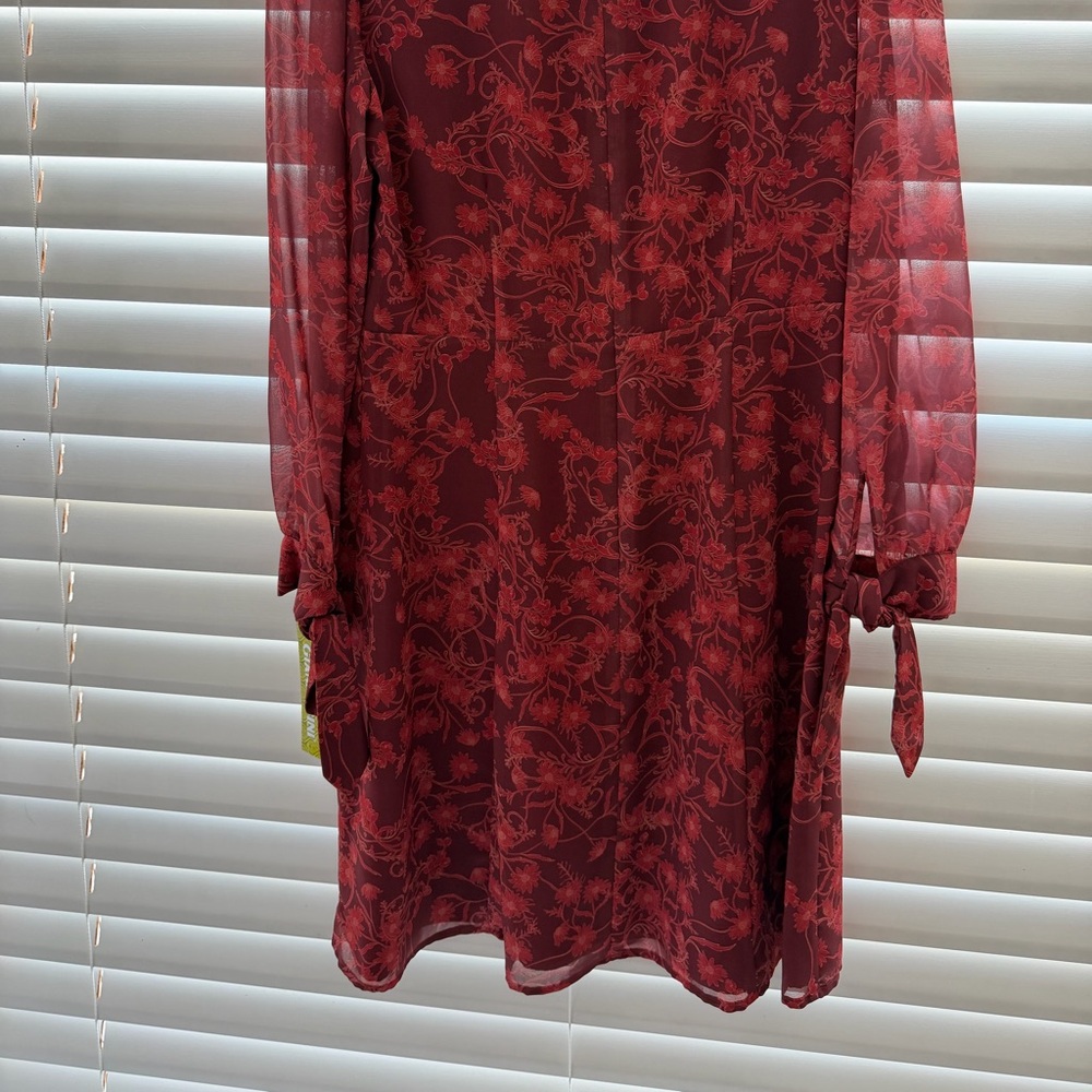 Gianni Bini Burgundy Floral Printed Long Sleeve Dress